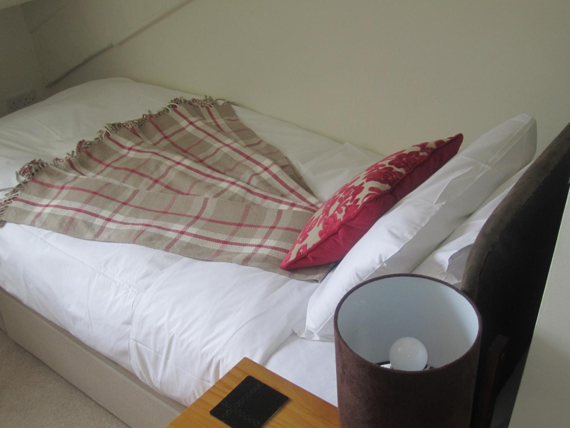 Yeo Dale Hotel バーンスタプル 部屋 写真