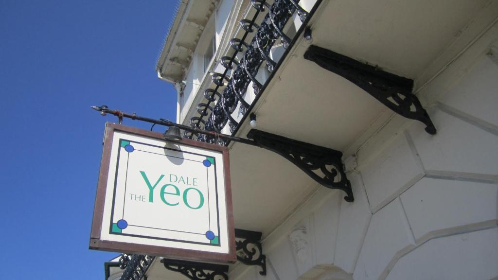 Yeo Dale Hotel バーンスタプル 部屋 写真